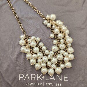 Pearl necklace  Parklane Fashion